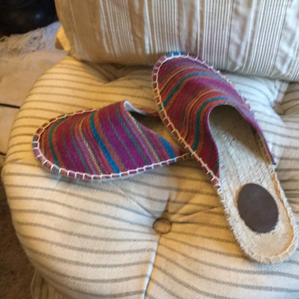 Espadrilles size 8.   Multicolor
